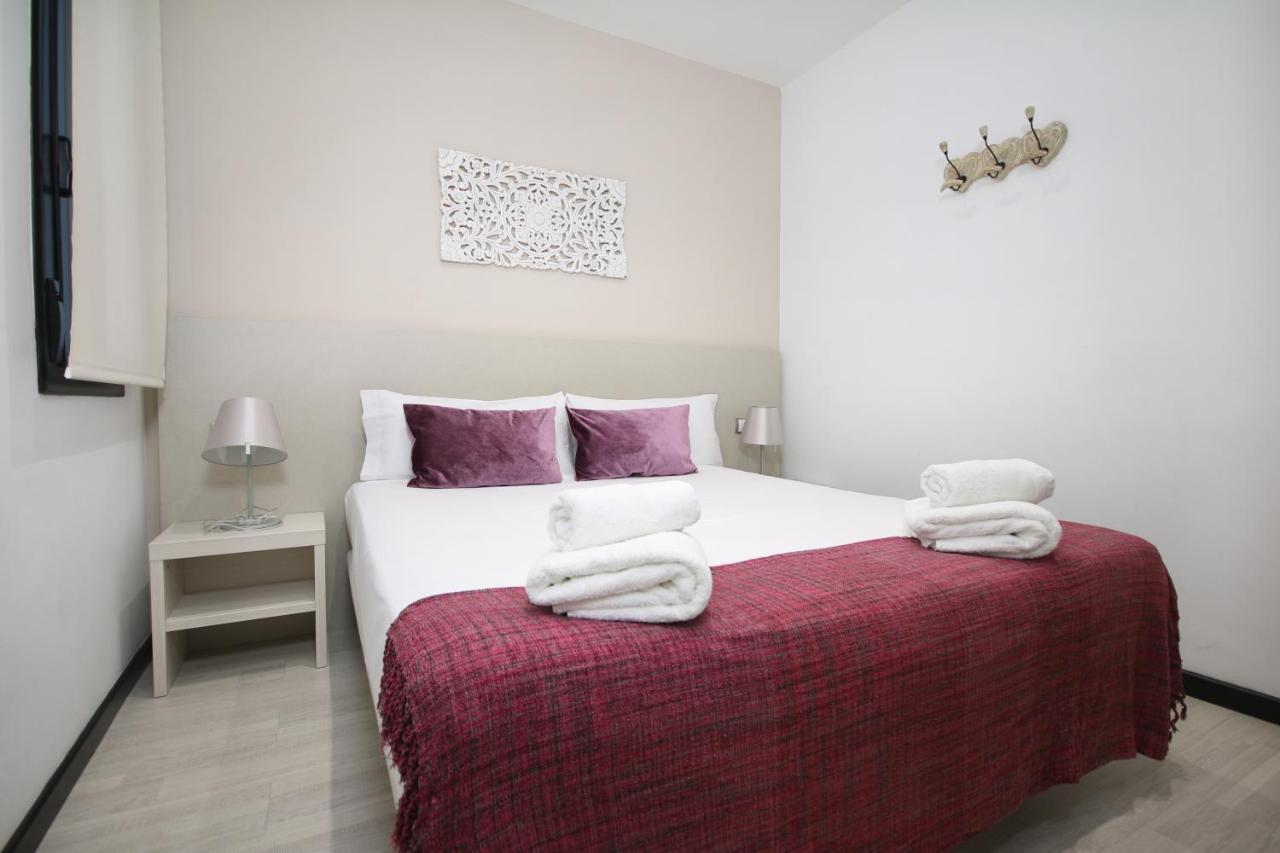 Suite Place Barcelona Corsega Luaran gambar